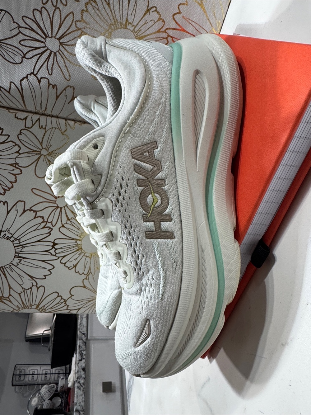 Hoka one Bondy 9 Women's White Athletic Shoe with Mint Midsole Accent 1162014